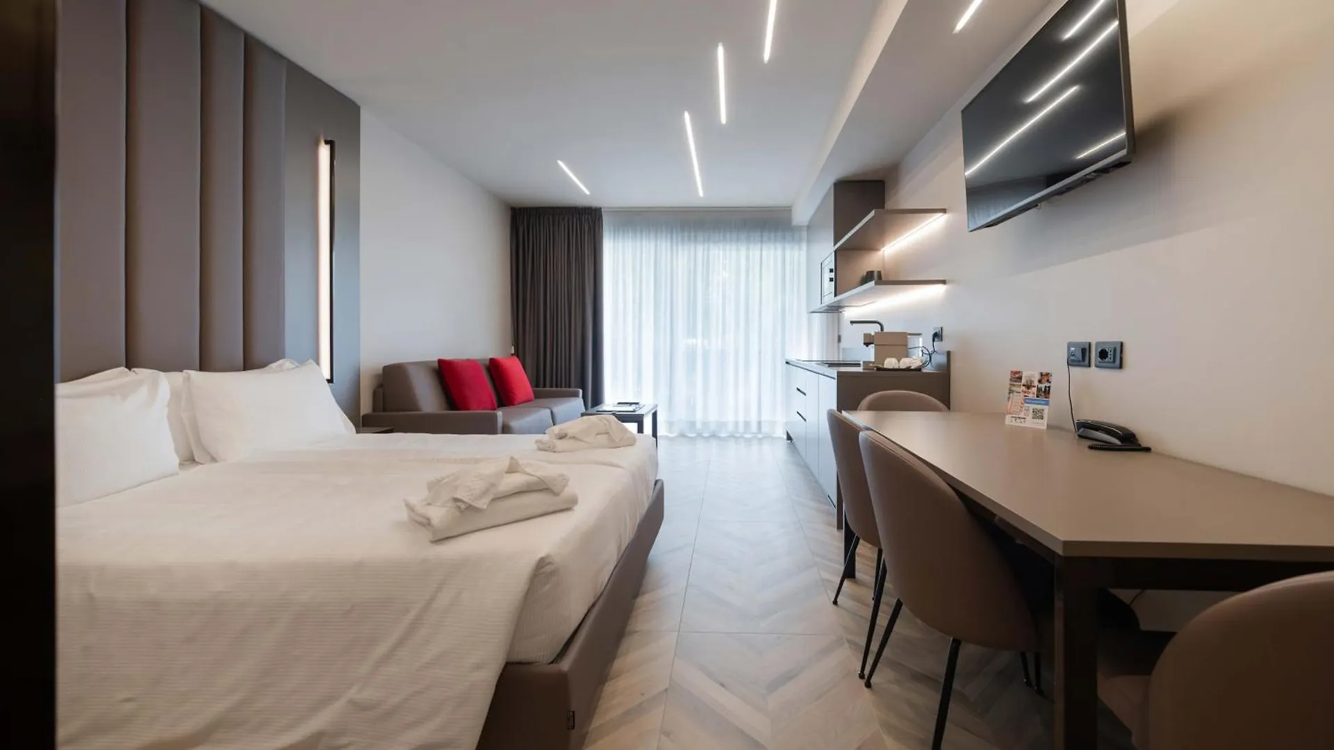 Aurora Aparthotel Peschiera del Garda