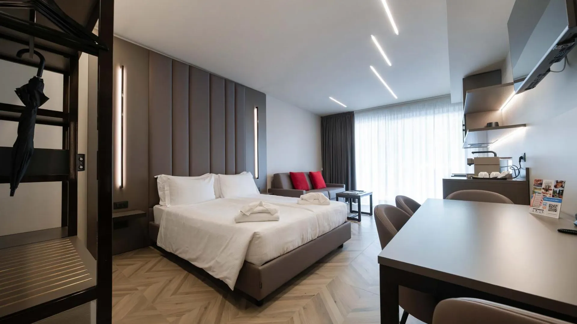 ***  Aurora Aparthotel Peschiera del Garda Italië