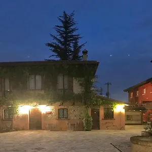Feliciana Landhaus Pozzolengo